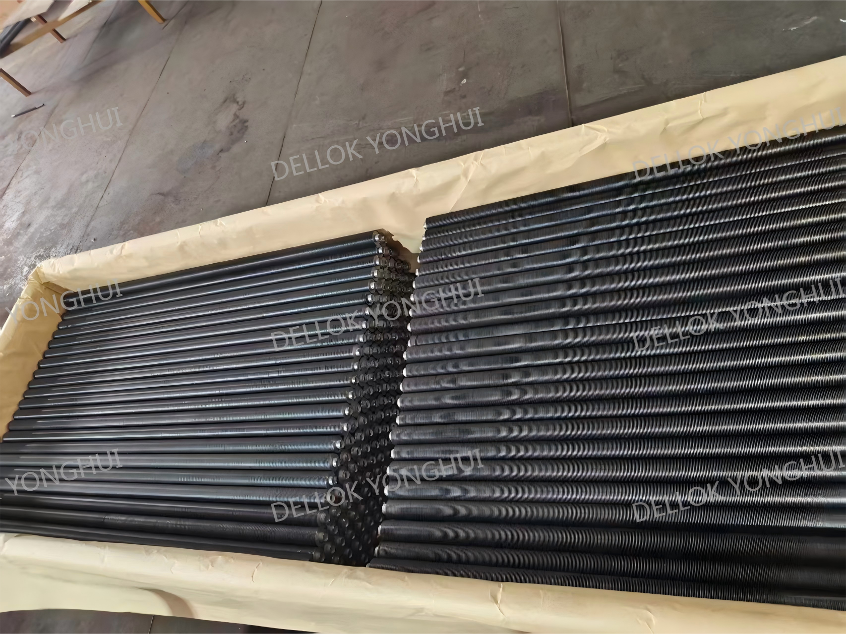 Blog perusahaan terbaru tentang Selamat hangat pengiriman sukses dari batch pertama kami laser-welded tabung sirip ke pasar Eropa!