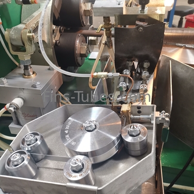 DELLOK Mesin tabung fin terekstrusi tipe L LL OD 12mm